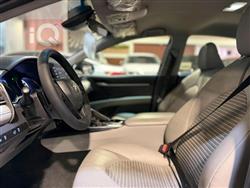 تۆیۆتا کامری